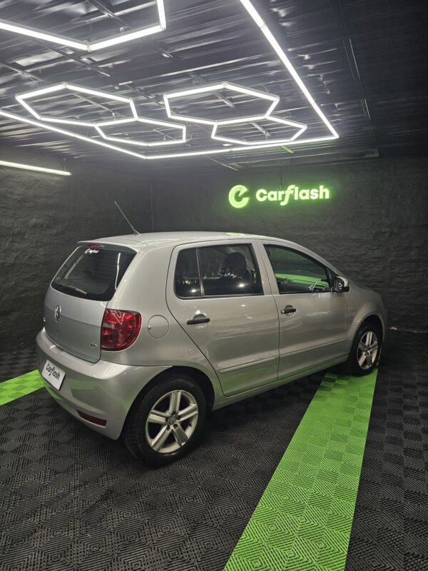 Volkswagen Fox - Image 4