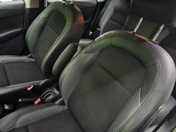Citroën C3 1.6 Exclusive Pack My Way – 2013 - Image 2