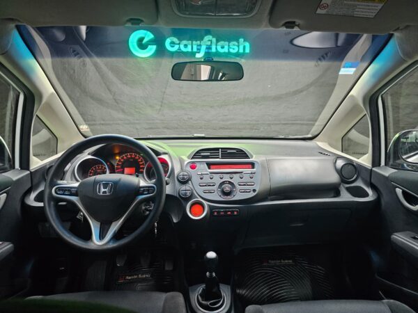 Honda Fit EX - Image 10
