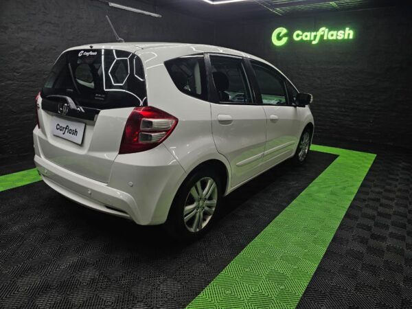 Honda Fit EX - Image 8