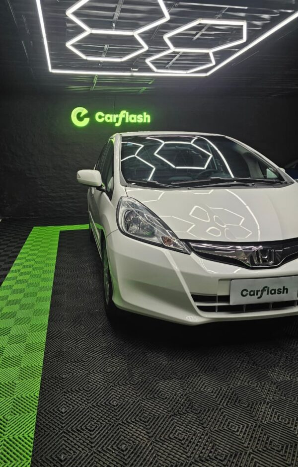 Honda Fit EX - Image 2