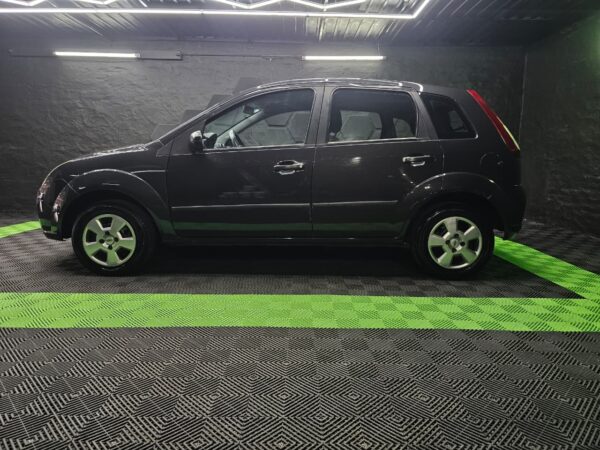 Ford Fiesta Ambiente 1.4 TDCi Diesel - Image 5
