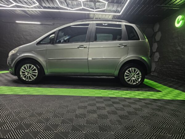 Fiat Idea Essence 1.6 16V - Image 6