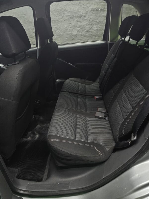 Fiat Idea Essence 1.6 16V - Image 9