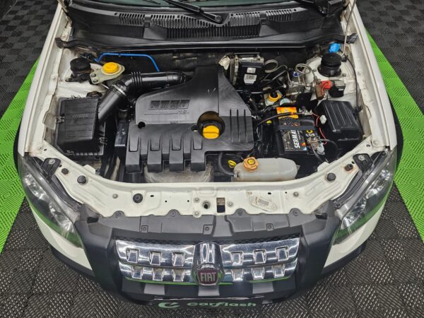Fiat Palio Adventure 1.8 - Image 11