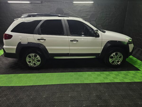Fiat Palio Adventure 1.8 - Image 6