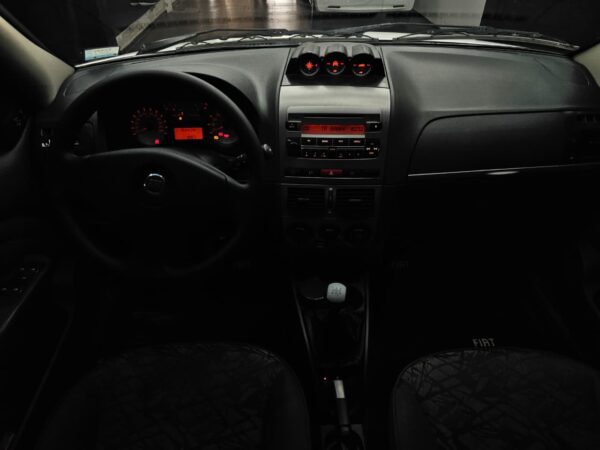 Fiat Palio Adventure 1.8 - Image 9
