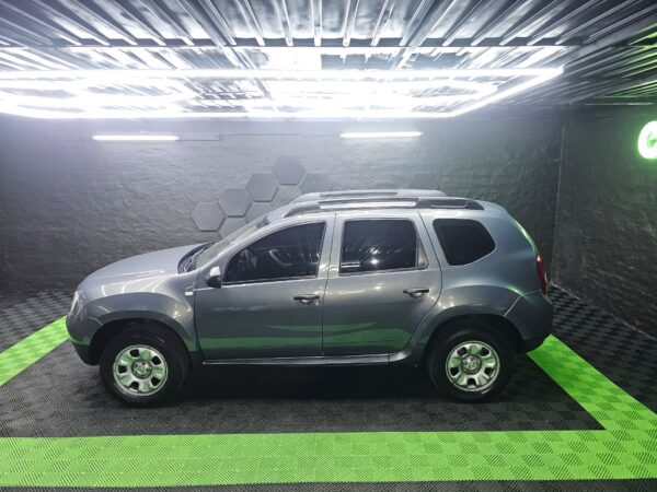 Renault Duster Expression 1.6 - Image 6