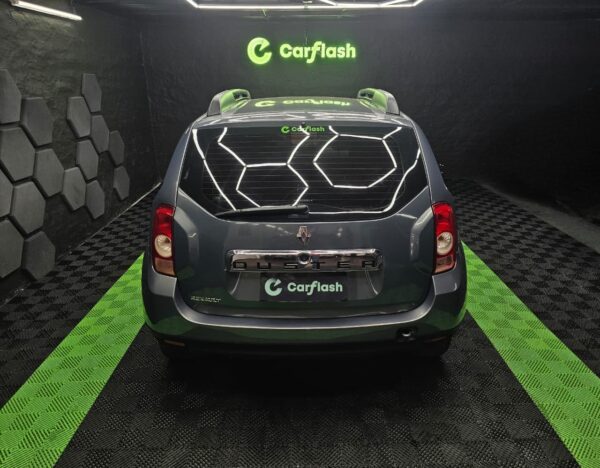 Renault Duster Expression 1.6 - Image 8