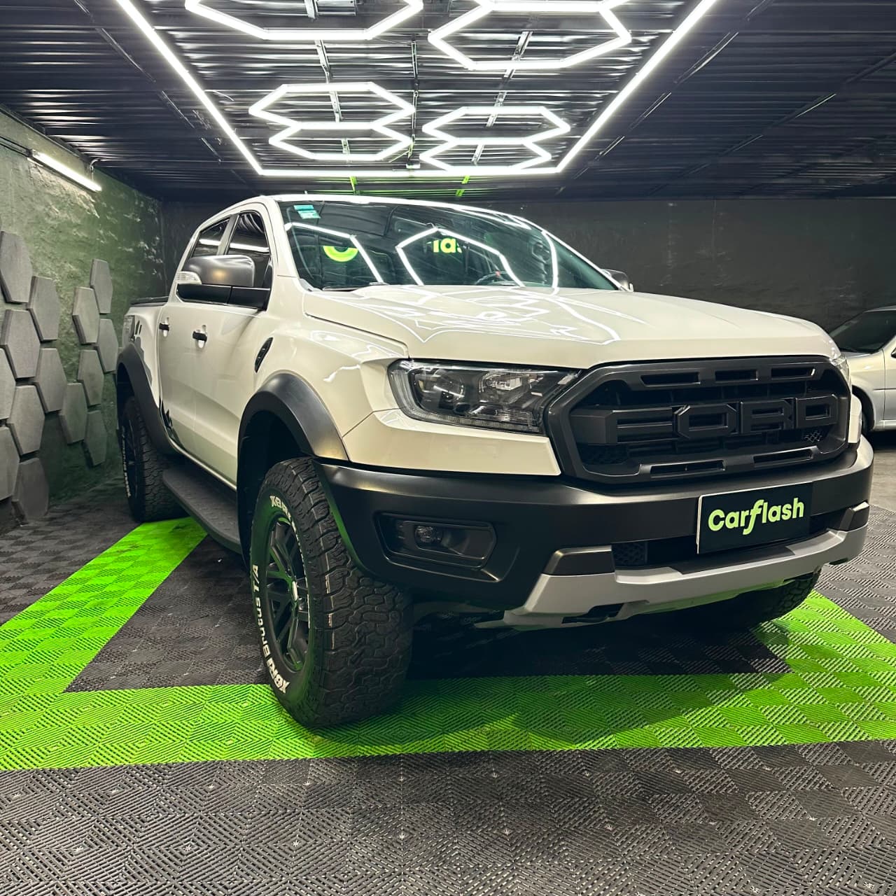 Ford Ranger 2.0 tdi 4x4 dc Raptor Mod: 2019 - Image 4