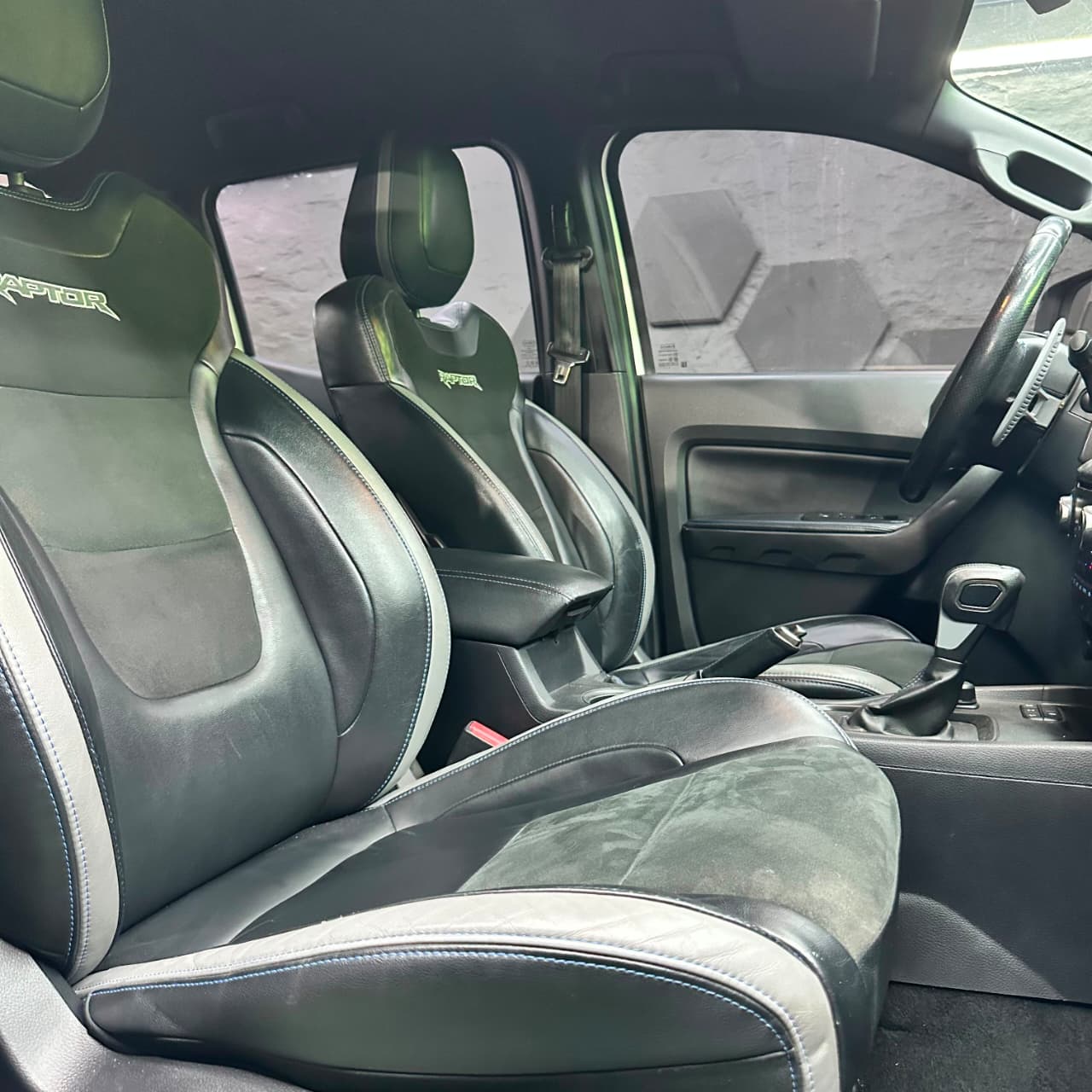 Ford Ranger 2.0 tdi 4x4 dc Raptor Mod: 2019 - Image 13