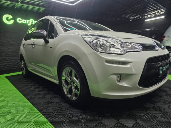 Citroën C3 1.6 VTi 115 Exclusive - Image 2