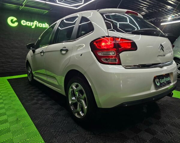 Citroën C3 1.6 VTi 115 Exclusive - Image 7