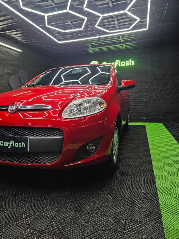 Fiat Palio Attractive 1.4 8V - Image 4
