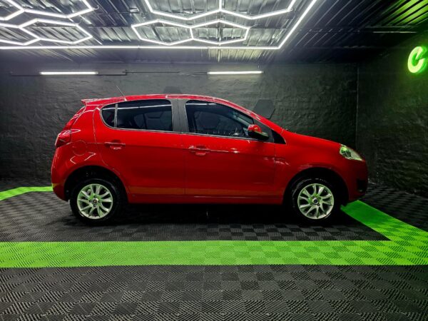 Fiat Palio Attractive 1.4 8V - Image 9