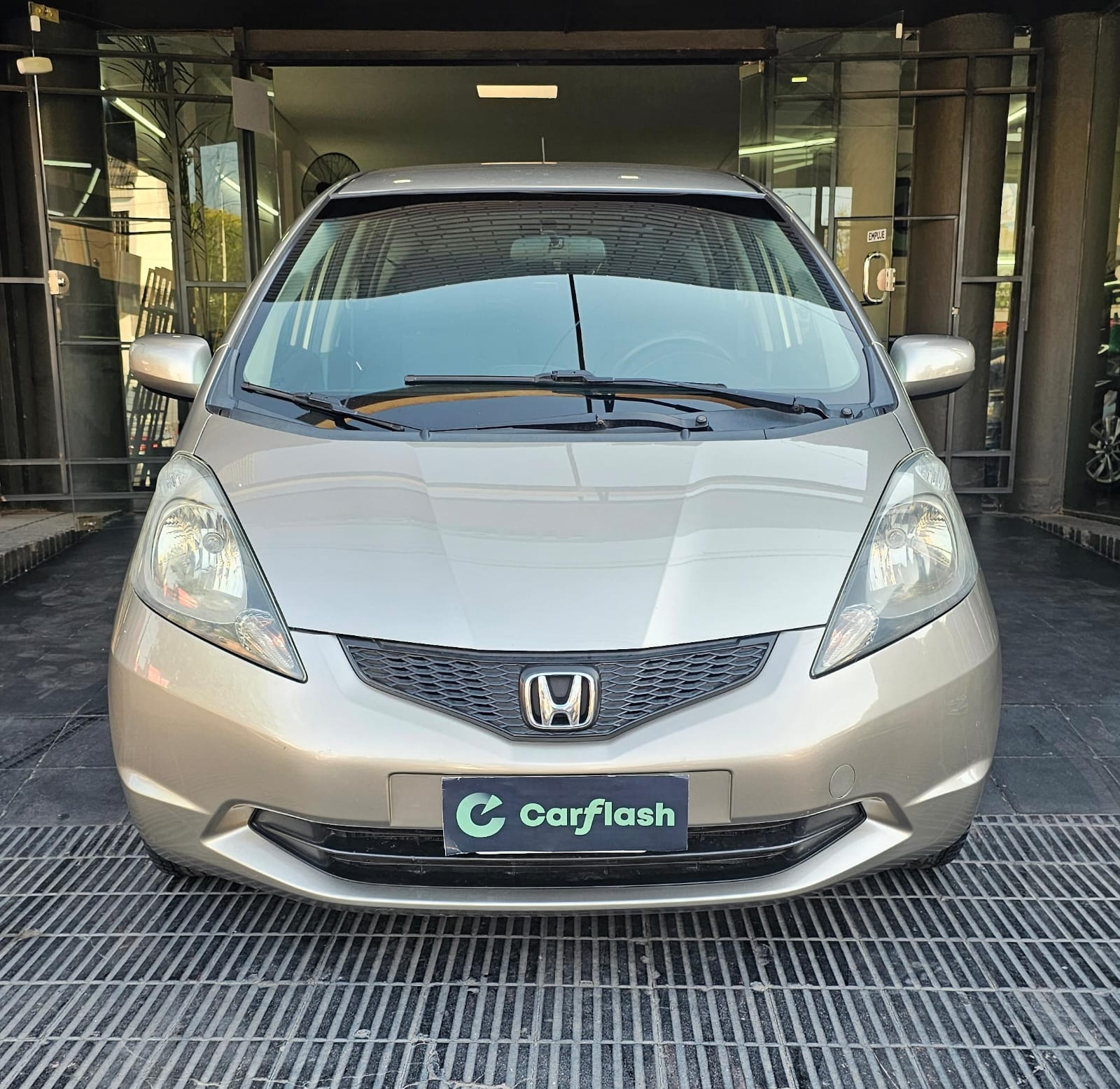 Honda Fit 1.4 LX 5P L09 – Mod: 2010 - Image 4