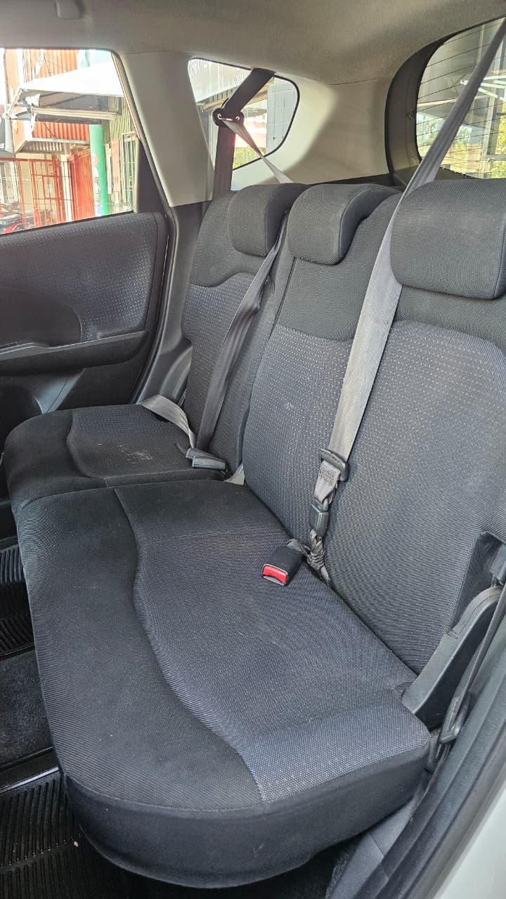 Honda Fit 1.4 LX 5P L09 – Mod: 2010 - Image 11