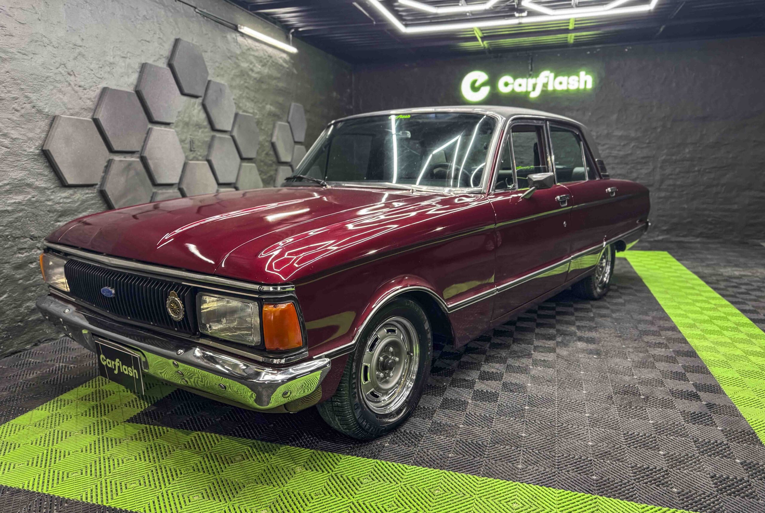 Ford Falcon Futura Versión de Lujo Mod:1980