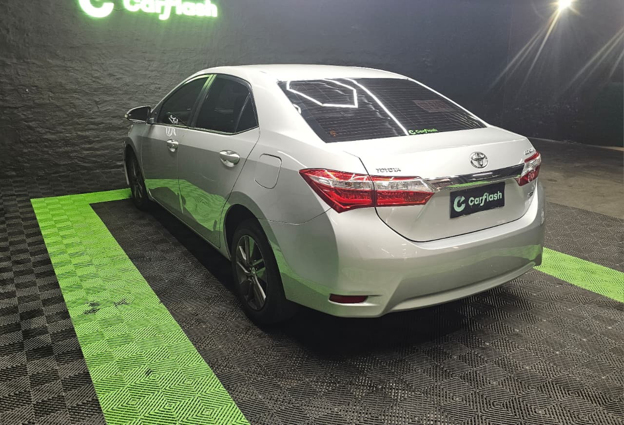 Toyota Corolla 1.8 XEI L14 Mod: 2016 - Image 6