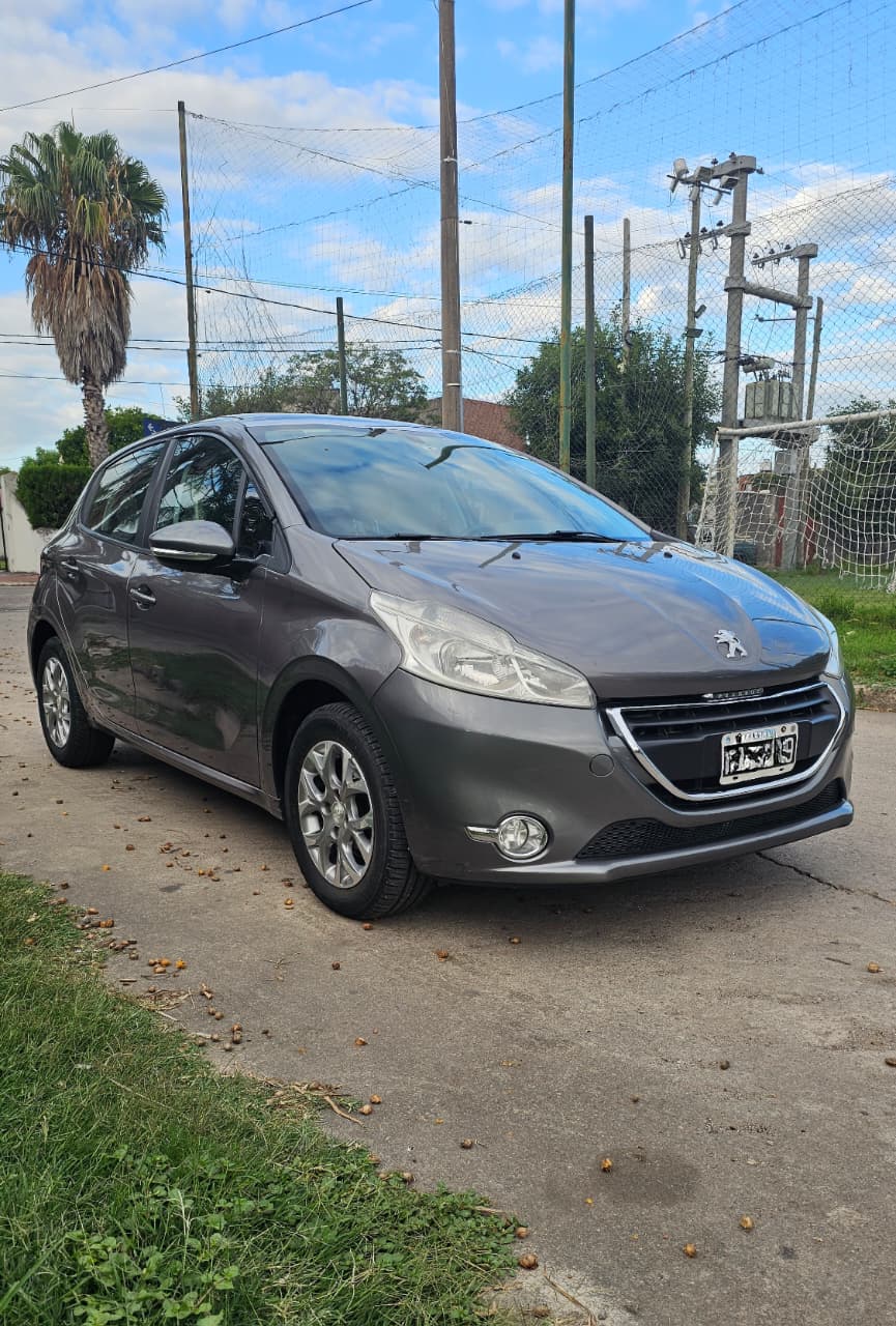 Peugeot 208 1.6 Allure 5P L13 Mod 2013