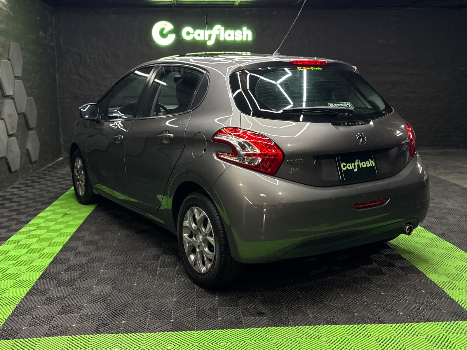 Peugeot 208 1.6 Allure 5P L13 Mod:2013 - Image 8