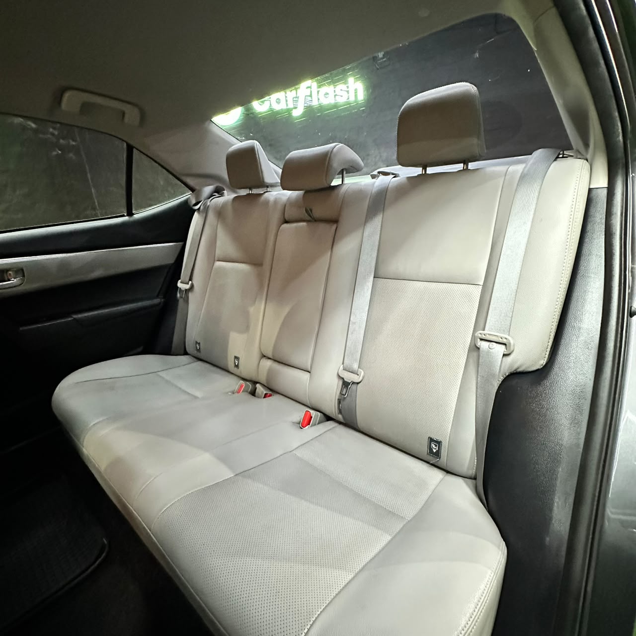 Toyota Corolla 1.8 Xei Pack Cvt L17 Mod:2019 - Image 10