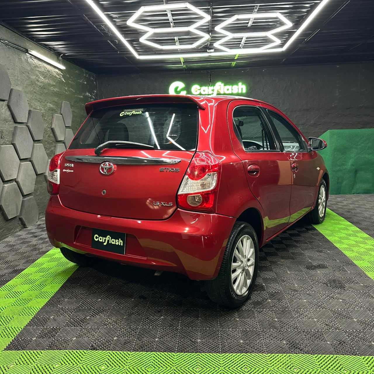 TOYOTA ETIOS XLS 1.5 M/T Mod:2013 - Image 4