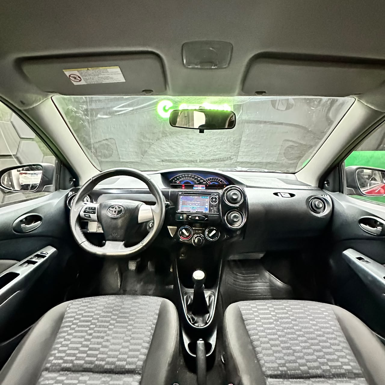 TOYOTA ETIOS XLS 1.5 M/T Mod:2013 - Image 7