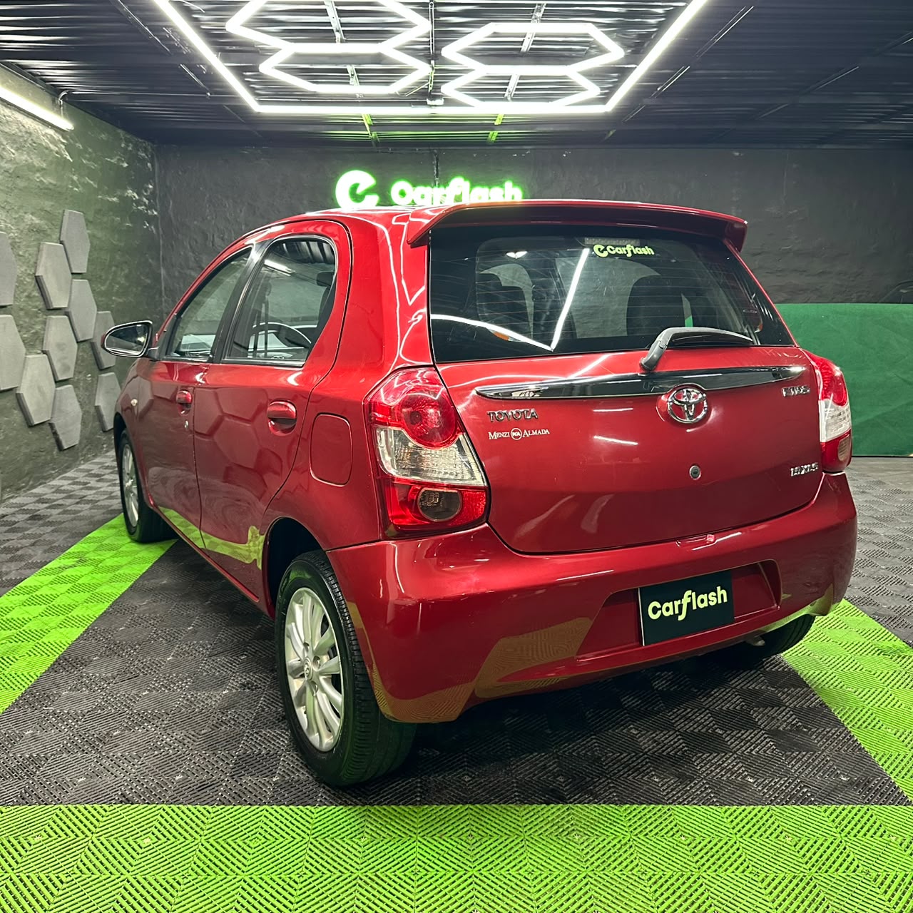 TOYOTA ETIOS XLS 1.5 M/T Mod:2013 - Image 6