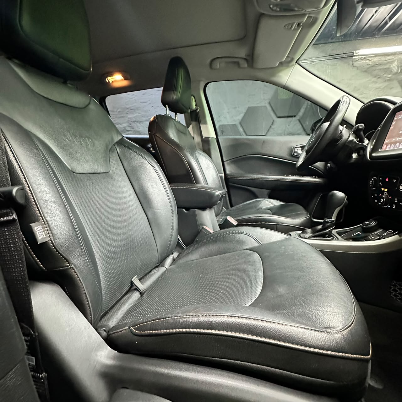 Jeep Compass 2.4 Longitude At9 4x4 2019 - Image 10