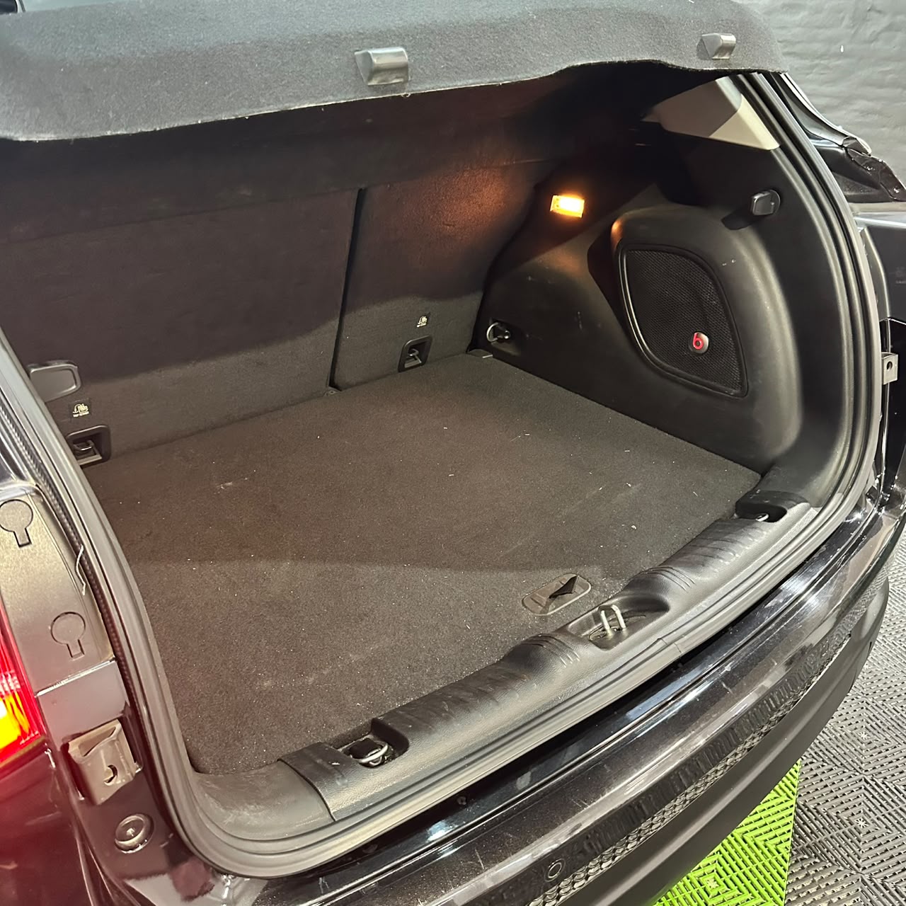 Jeep Compass 2.4 Longitude At9 4x4 2019 - Image 12