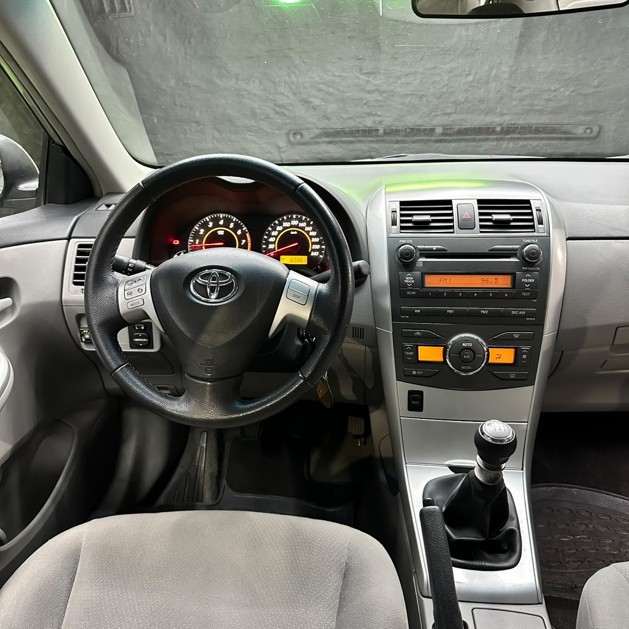 Toyota Corolla 1.8 Xei Manual 2014 - Image 8