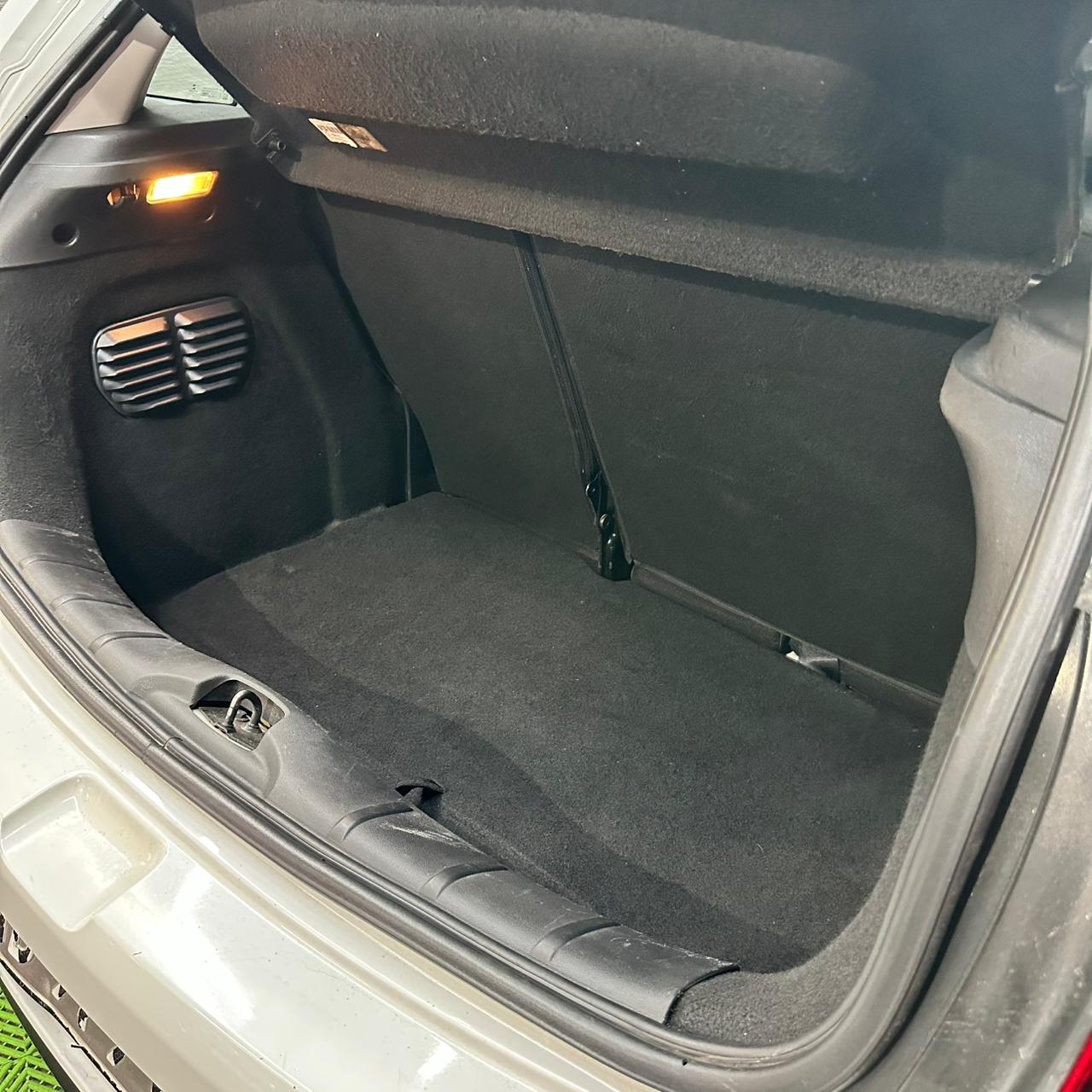 CITROËN C3 VTI 115 LIVE MOD:2017 - Image 13