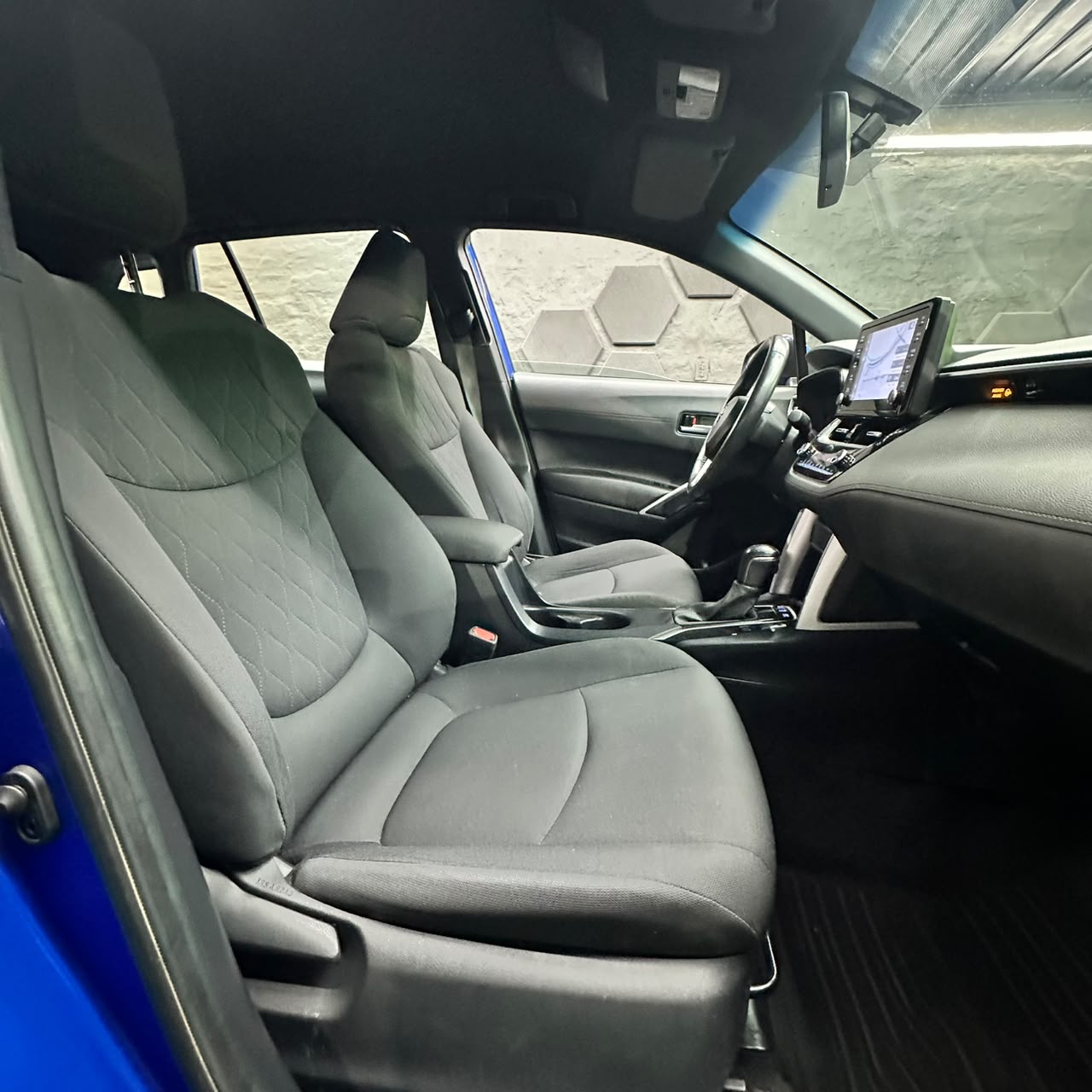 TOYOTA COROLLA CROSS XEI HV 1.8 E-CVT MOD:2022 - Image 8